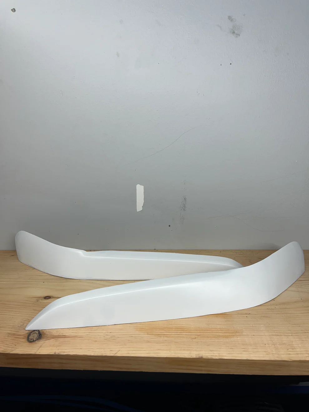 Dunlap Aero Solutions eyelids for Lexus IS300 aftermarket headlight styling trim accessory