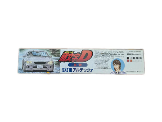 Side view of Initial D SXE10 Toyota Altezza 1/24 scale model car
